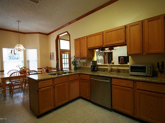 3rd image of 2276 Hammock Oaks Dr N