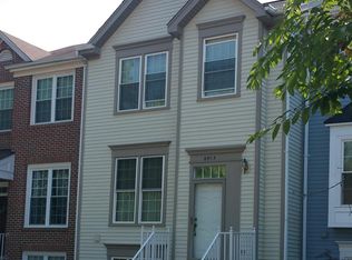 6903 Compton Valley Ct, Centreville, VA 20121