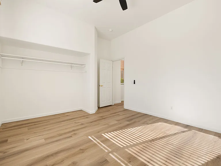 18 Tucson Cir — Photo 32
