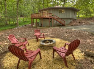 30 Rivoli Ct, Ellijay, GA 30540