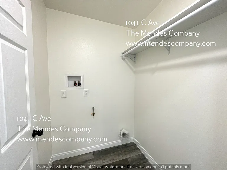 1041 C Ave — Photo 5