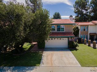 4135 Pinewood Lake Dr, Bakersfield, CA 93309
