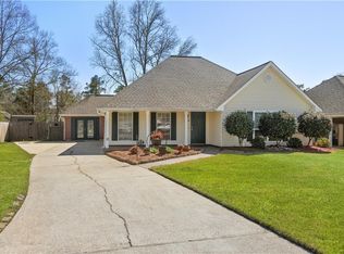24 Belle Vu Loop, Covington, LA 70433