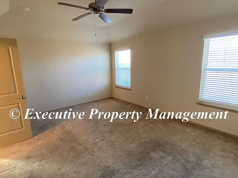 1781 Dryden Ave — Photo 13