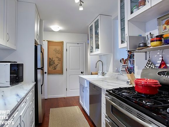 5th image of 444 E 86th St APT 6H