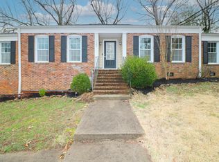 130 Rue Thierry Dr, Paducah, KY 42001