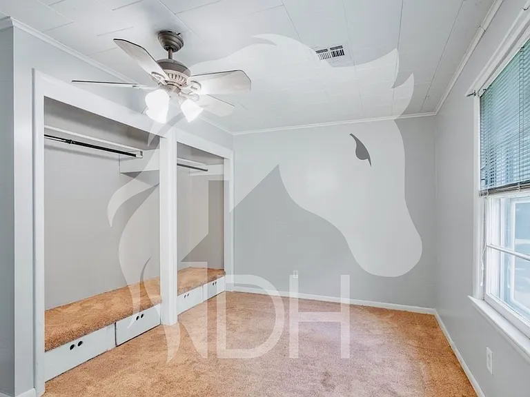 450 N Miller St — Photo 20