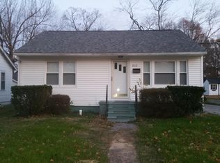 2612 Mayfield Rd, Paducah, KY 42003