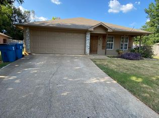 227 Willowbrook Ln, Whitehouse, TX 75791