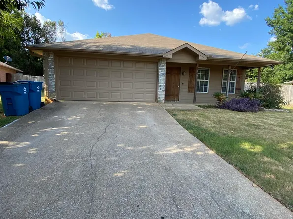 227 Willowbrook Ln, Whitehouse, TX 75791