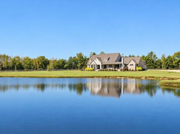 1031 Birmingham Ridge Rd, Saltillo, MS 38866