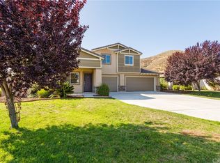 29296 Escalante Rd, Canyon Lake, CA 92587