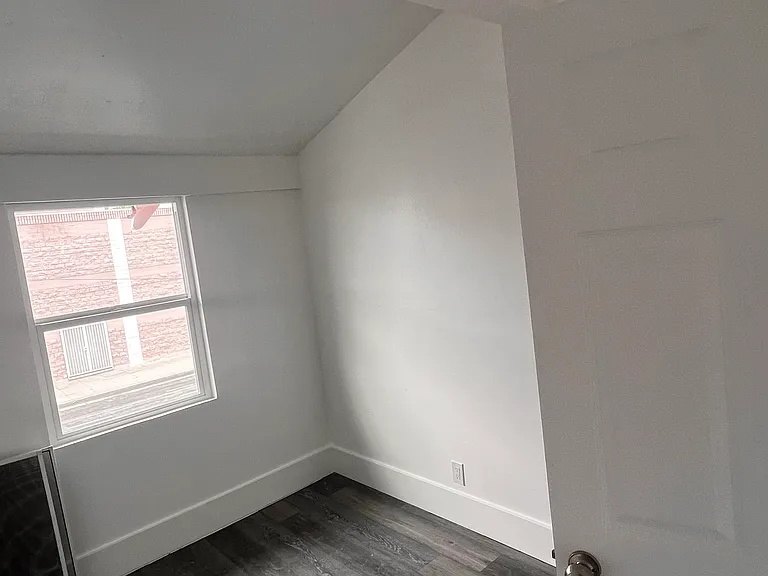 1907 W 48th St #1907 — Photo 19