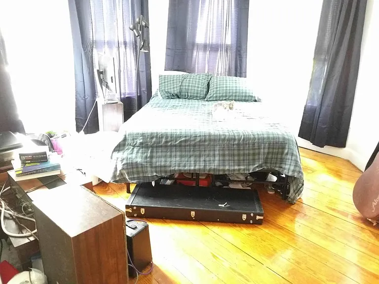64 Winchester St #2 — Photo 12
