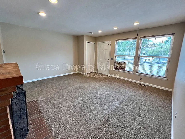 11560 Community Center Dr #77 — Photo 3