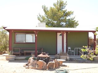 1776 Star Fire Dr, Joshua Tree, CA 92252