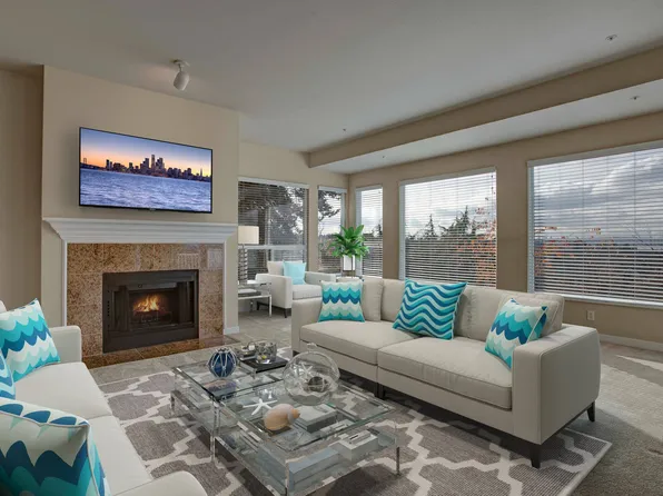 The Carillon Apartments