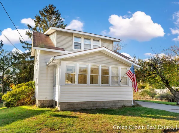 2505 Mc Kee Ave SW, Wyoming, MI 49509