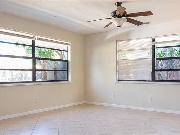 3rd image of 814 109th AVE N