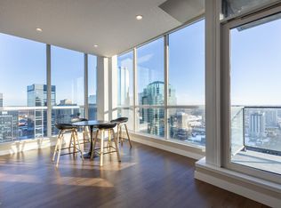 Ultima, Edmonton, AB T5J 0G6