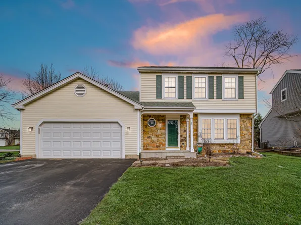 1 Newgate Ct, Lake Zurich, IL 60047