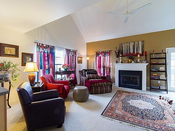 5th image of 1051 Maiden Ln