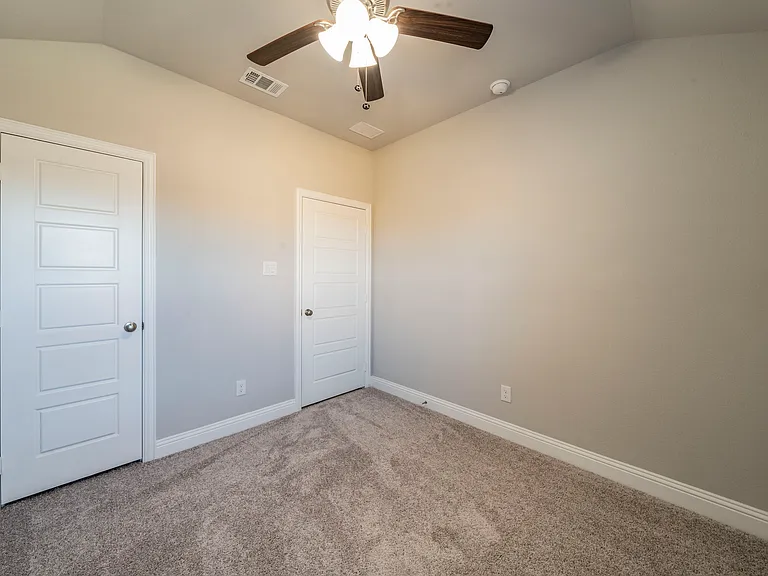 6406 Rienzi Dr — Photo 8