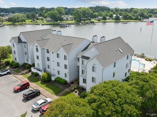212 Dockside Dr APT B, Hampton, VA 23669