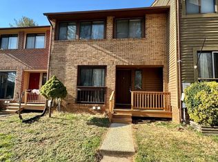 20464 Waters Point Ln, Germantown, MD 20874