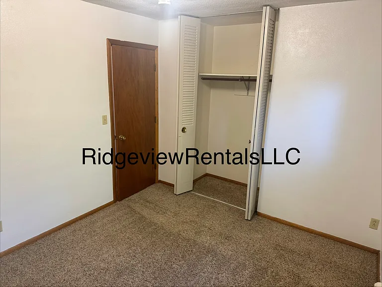 220 6th Ave NW #102 — Photo 8