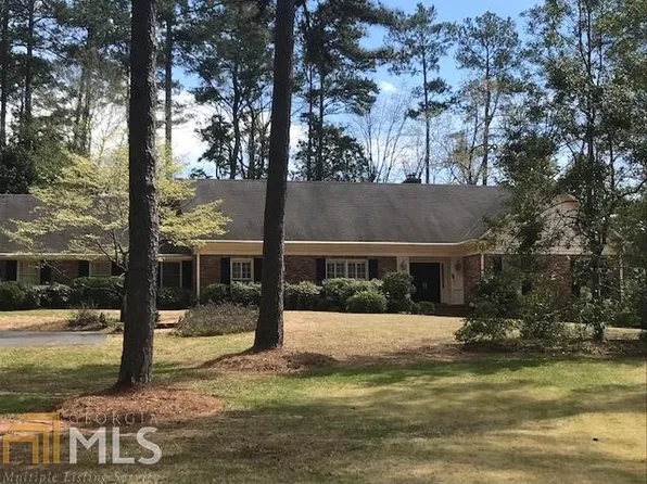 930 Mockingbird Ln, Griffin, GA 30224