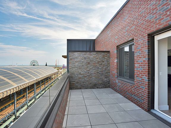 5th image of 2858 Stillwell Ave APT 5I