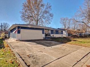 1246 E Cambridge St, Springfield, MO 65804