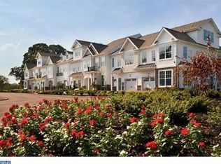 51 Old Cedarbrook Rd, Wyncote, PA 19095