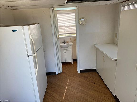 5th image of 10211 Nightwood Dr