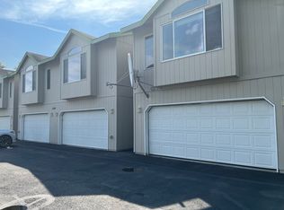 1544 State St APT D, Anchorage, AK 99504