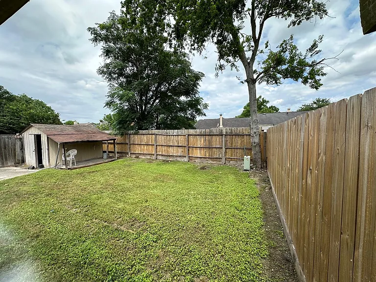 9307 Barrowhollow Dr — Photo 15