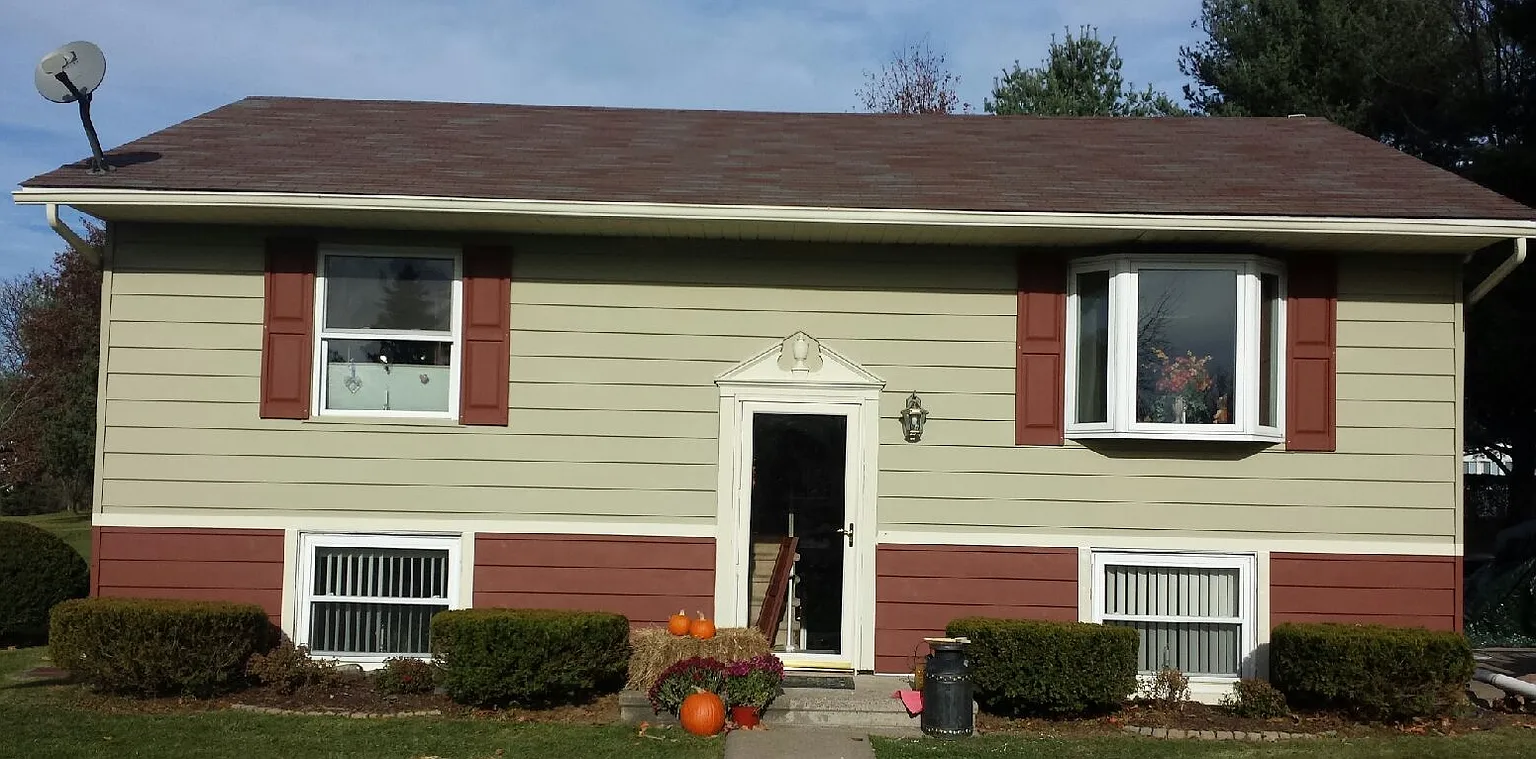 1008 Oak St photo 1