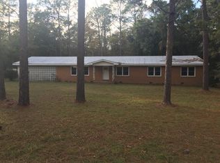 1367 Oak St, Jesup, GA 31545