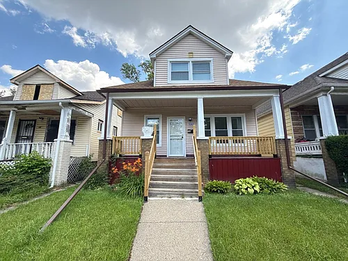 9142 Isham Photo 1