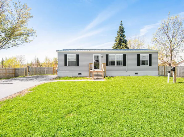 59 Parah Drive, St. Albans Town, VT 05478