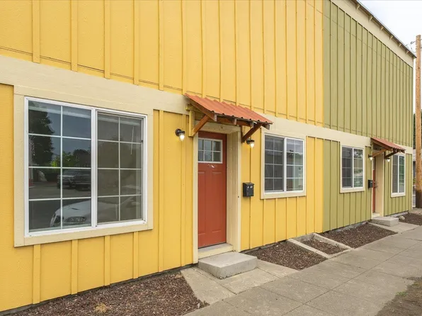 2002 E Boone Ave, Spokane, WA 99202