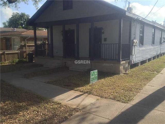 2nd image of 3001-03 Touro St