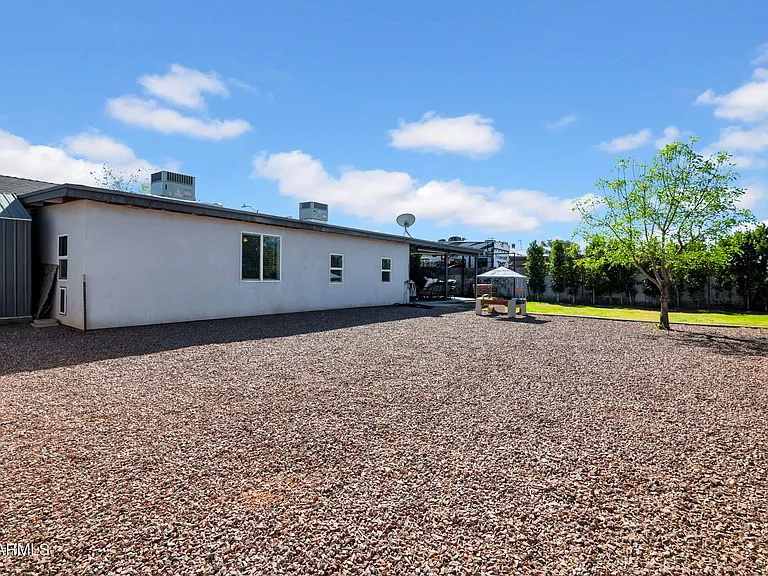 14446 N 40th Pl — Photo 32