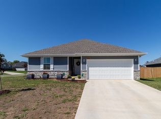 1345 Houston Ct, Republic, MO 65738