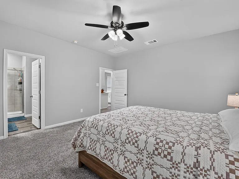 105 Drifter Ln — Photo 12