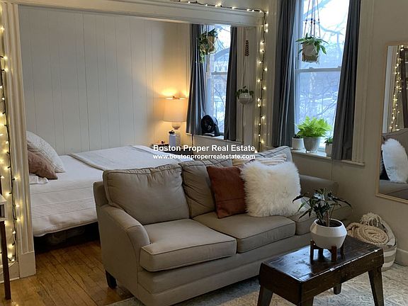 211 Park Dr. #22 Boston - Fenway Unit Photo 1