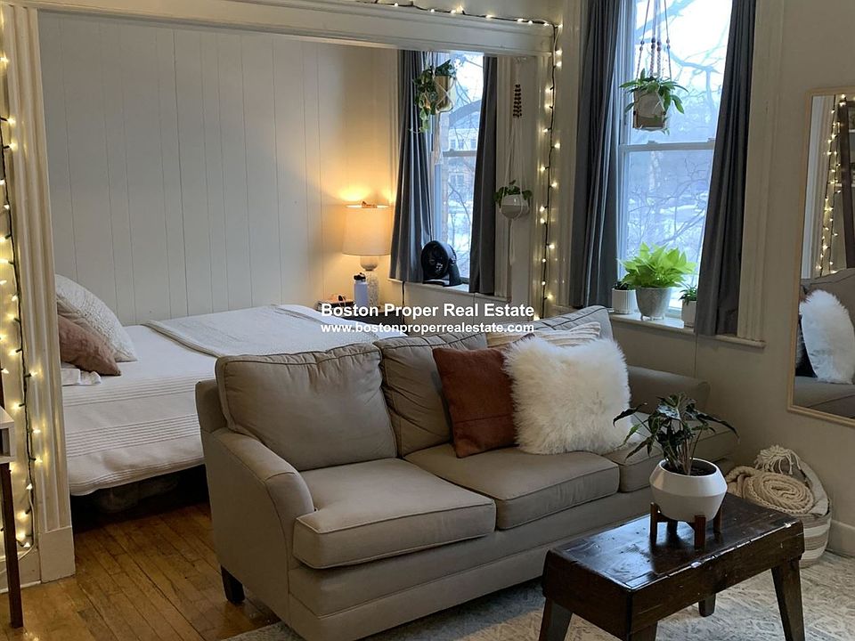 211 Park Dr. #22 Boston - Fenway Unit Photo 1