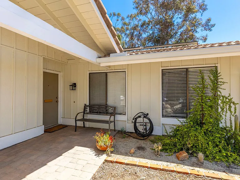 9987 Mesa Madera Dr — Photo 2