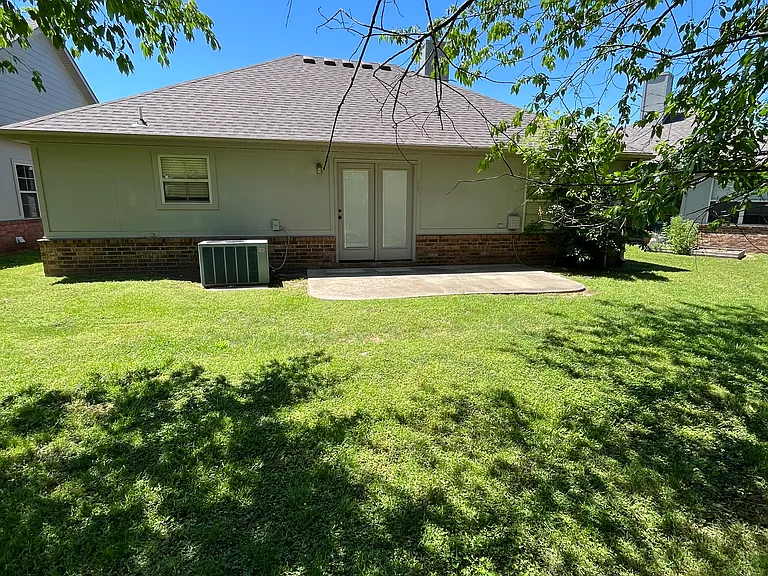 4116 N Rolling Meadows Dr — Photo 7